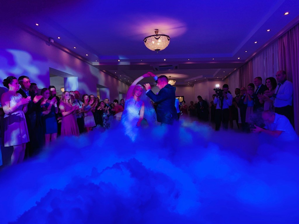 Ciężki Dym – fotobudka Włocławek Cyknijse